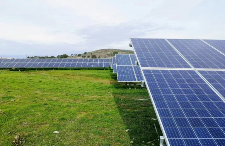 I pannelli fotovoltaici e il consumo di suolo. La sentenza della Cassazione